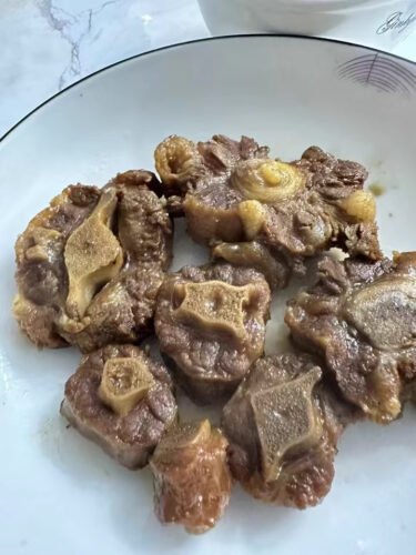 1.5KG RM18 – Australian Wagyu Oxtail | Rich, Tender & Perfect for Soup 🍲 photo review